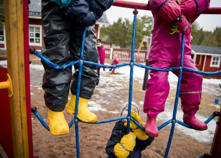 SAK kuntavaalitavoitteissa painotetaan muun muassa varhaiskasvatuksen merkitystä.